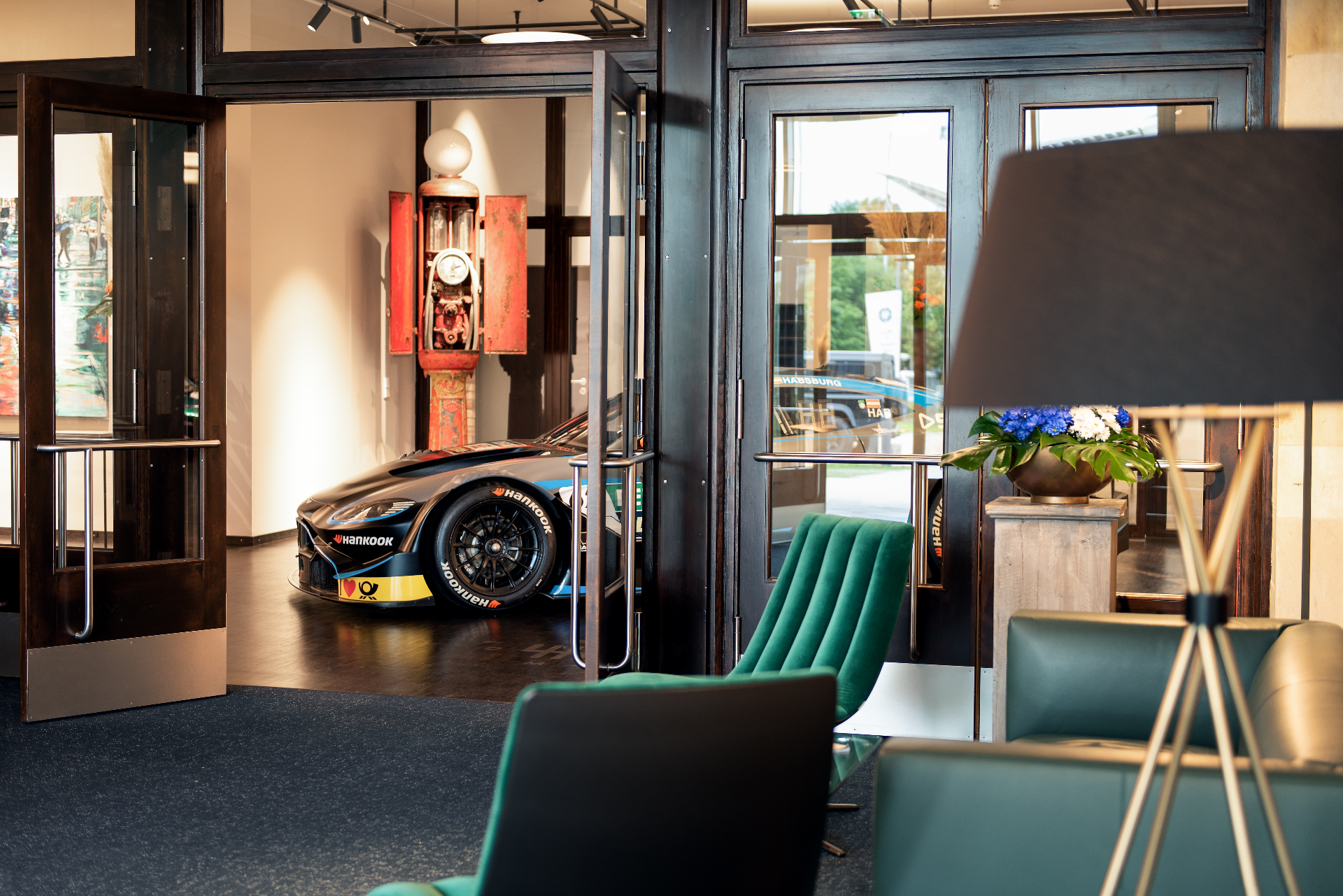 Drivers & Business Club München – Eingang